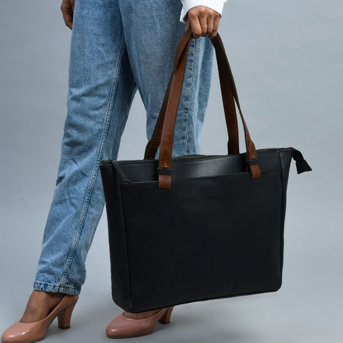Chic Vogue Leather Laptop Tote for Women