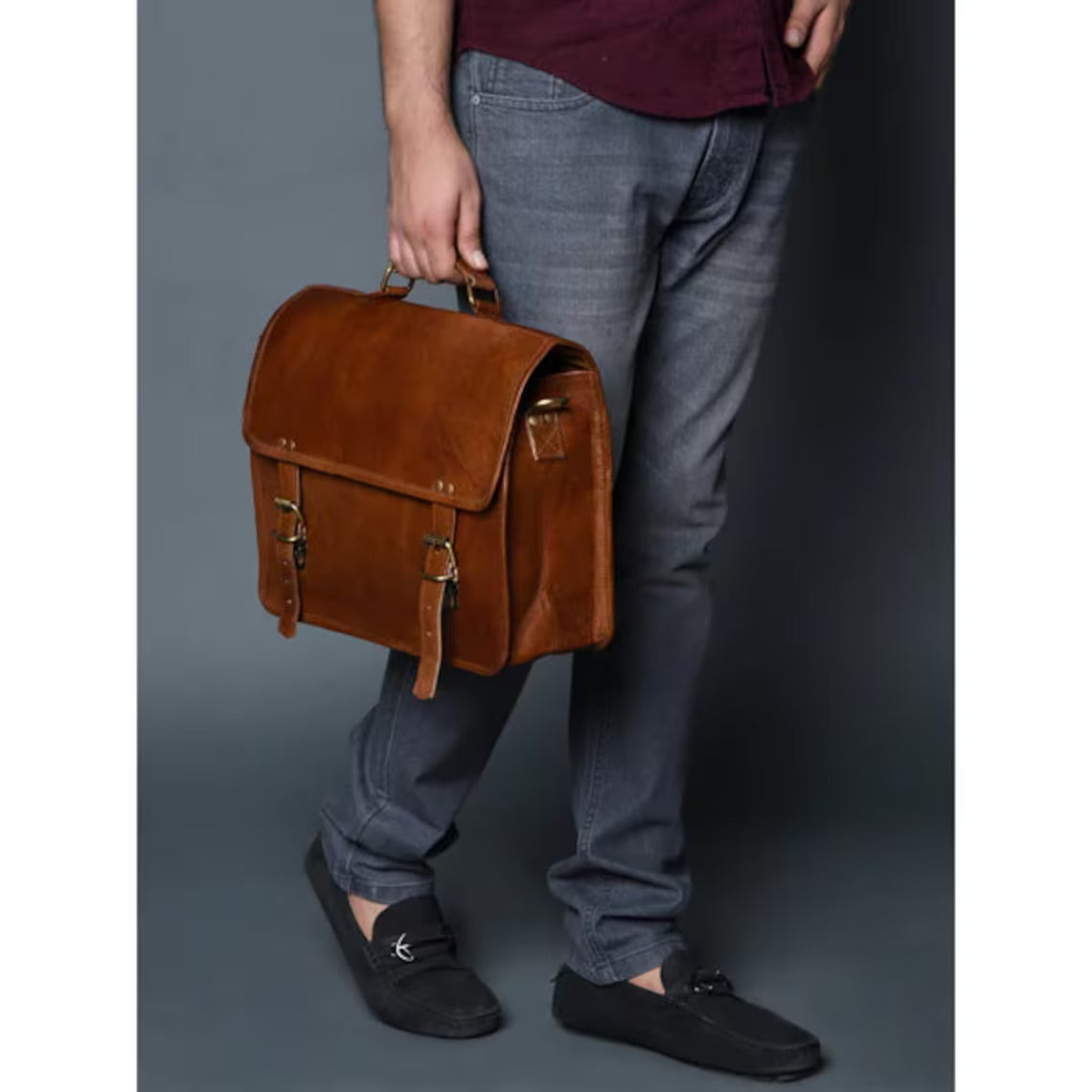 Classic 14-Inch Unisex Brown Leather Messenger Satchel Bag