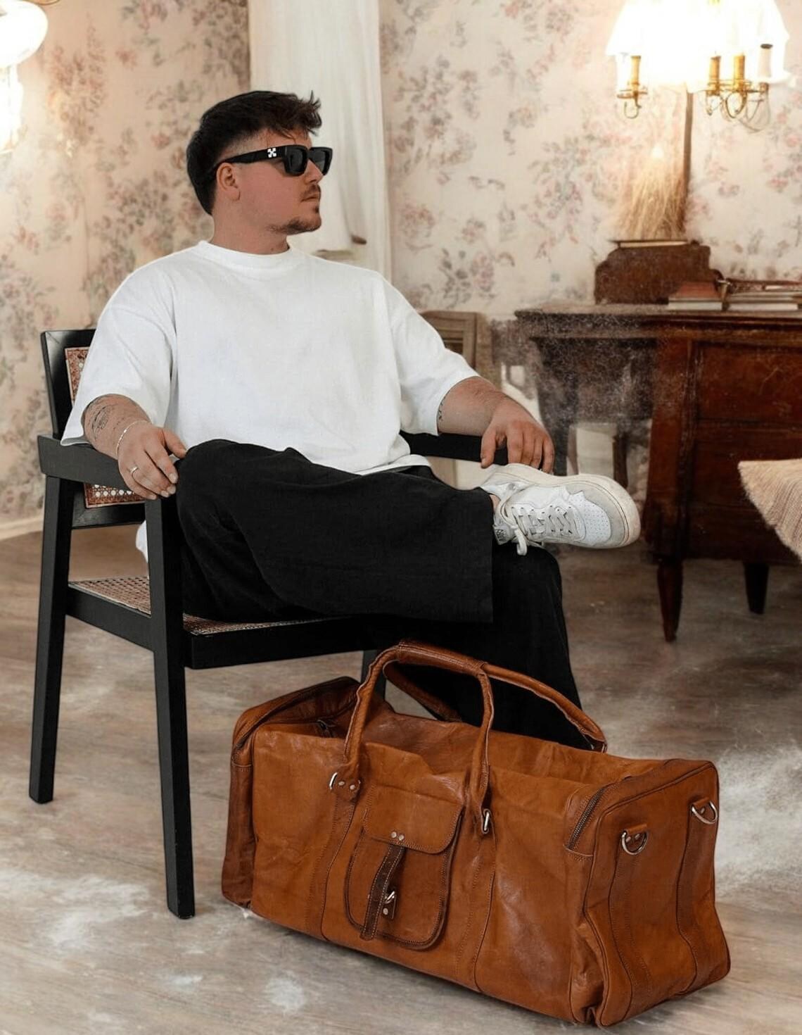 Handmade Leather Duffle Bag – Perfect Weekender, Gym, and Travel Companion