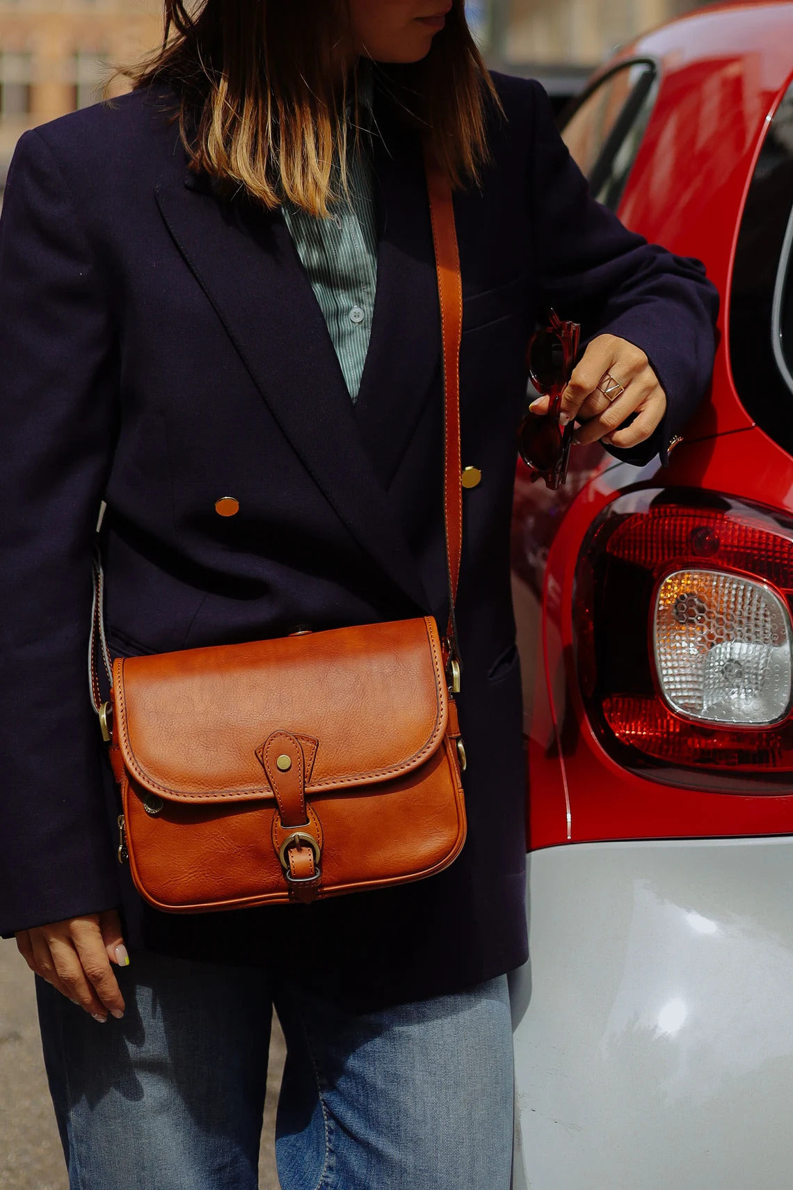 Handmade Leather Crossbody Bag – Stylish Women's Leather Handbag