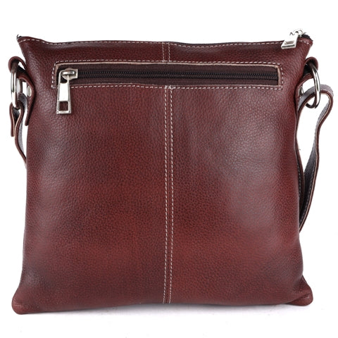 Leather Laptop Bag in Crossbody Style for Modern Professionals