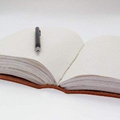 VINTAGE LEATHER JOURNAL SEVEN STONE